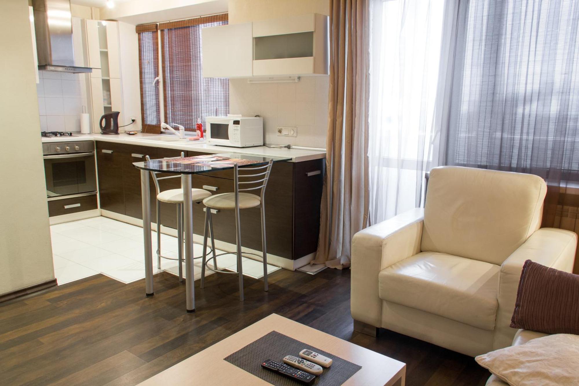 Alex Apartments Near Kreshatik St Kijev Szoba fotó