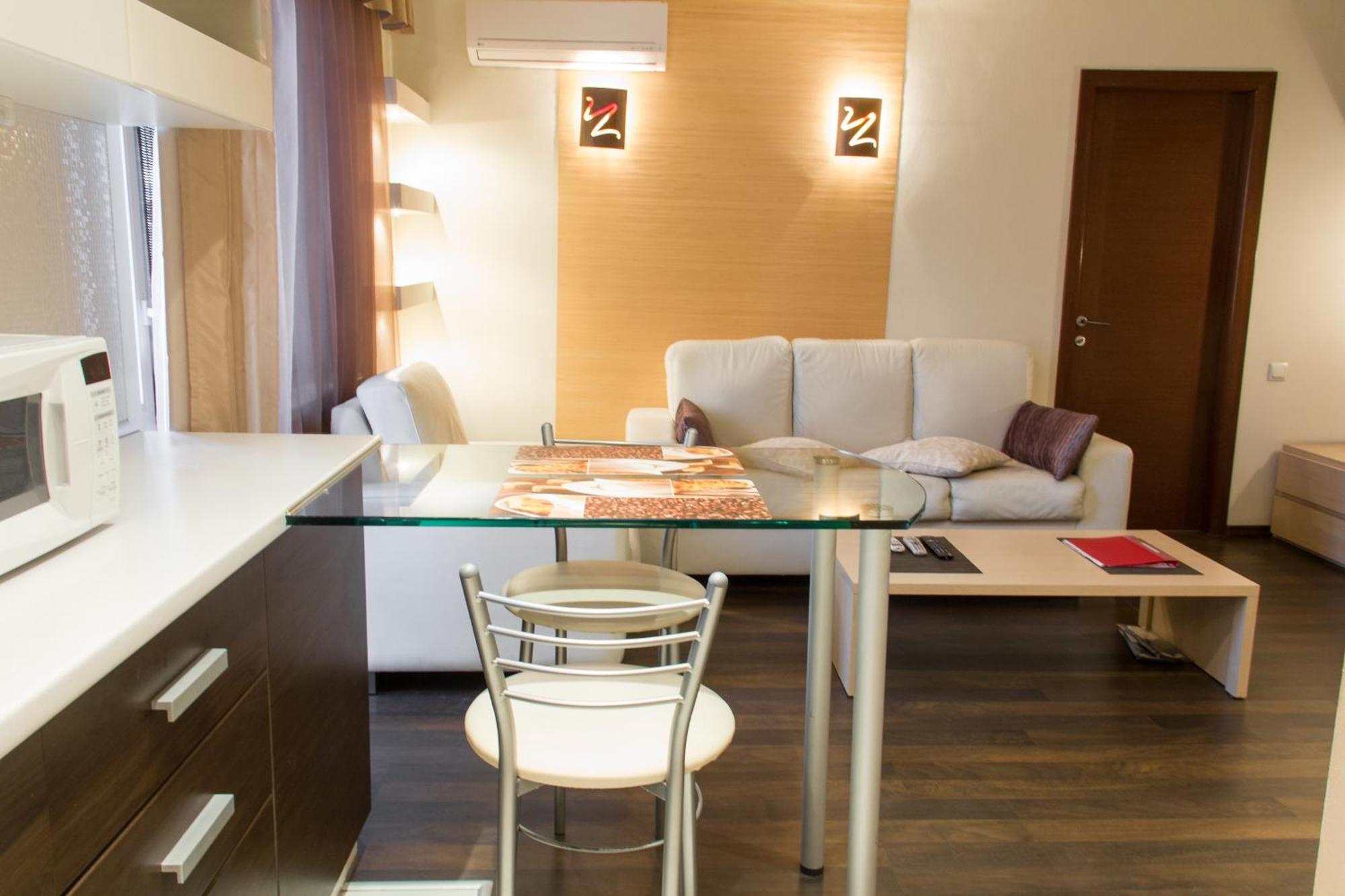 Alex Apartments Near Kreshatik St Kijev Szoba fotó